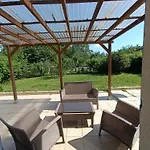 La Des Fleurs Holiday home